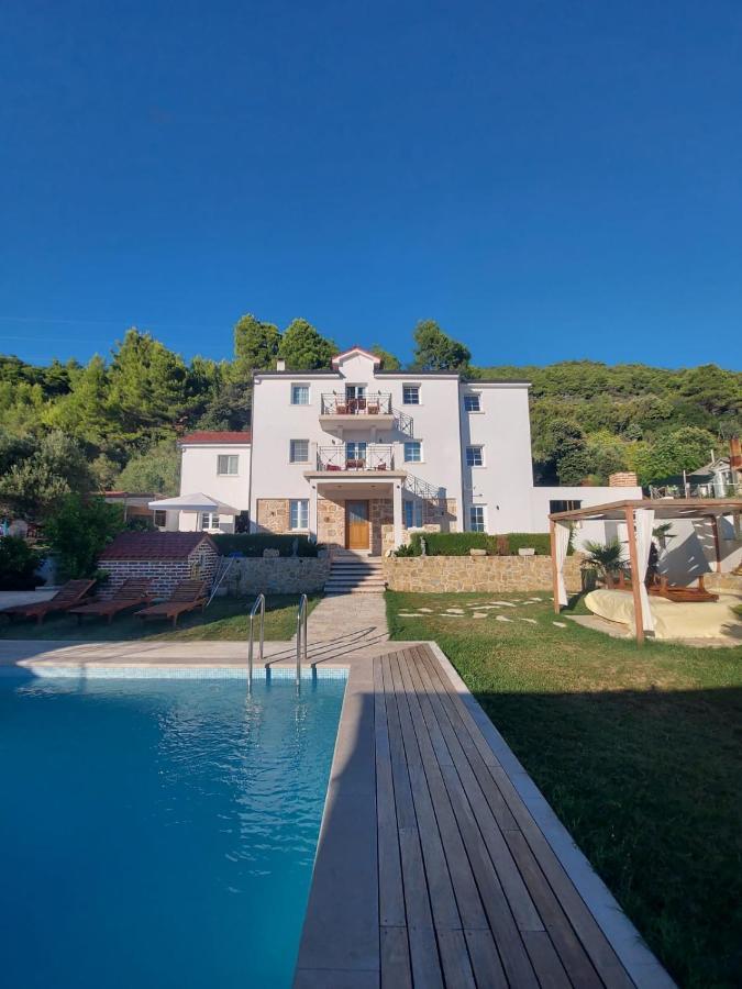 Villa Joy 4Ever Banjol Exterior photo