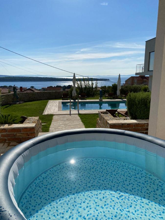 Villa Joy 4Ever Banjol Exterior photo