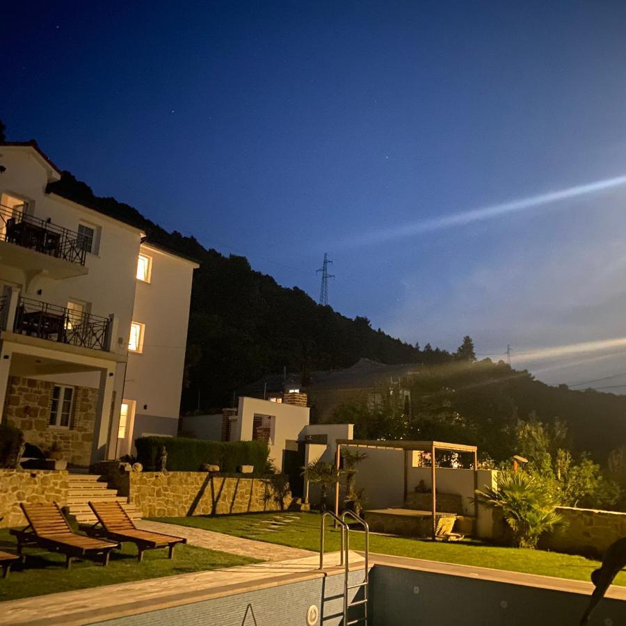 Villa Joy 4Ever Banjol Exterior photo